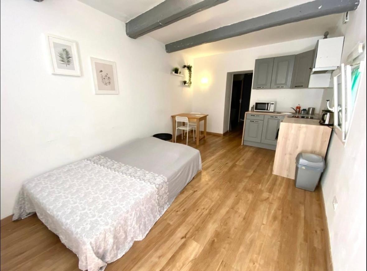 Ferienwohnung Chez Camille Et David Sorgues Exterior foto